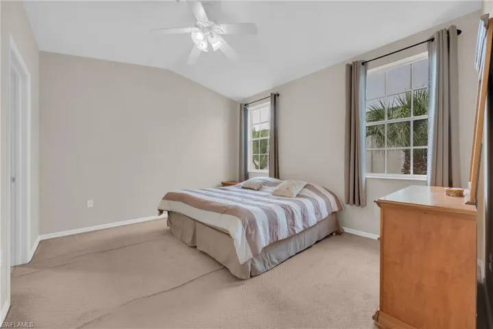 3280  Lindsey  LN, Naples, FL 34109