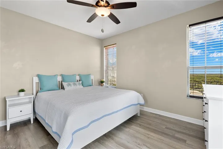 300  Dunes  BLVD, Naples, FL 34110