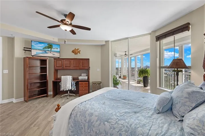 300  Dunes  BLVD, Naples, FL 34110