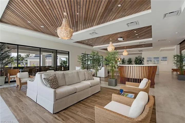 300  Dunes  BLVD, Naples, FL 34110