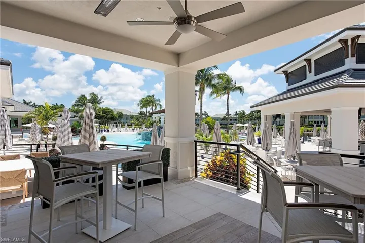 300  Dunes  BLVD, Naples, FL 34110