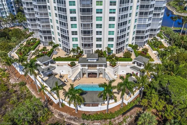 300  Dunes  BLVD, Naples, FL 34110