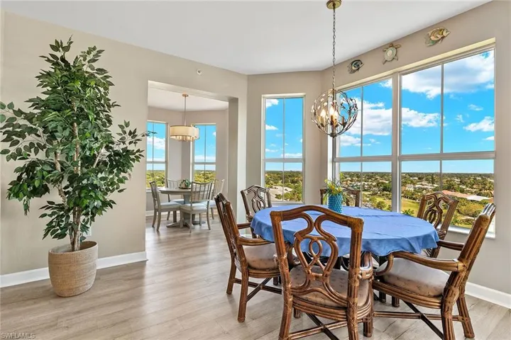 300  Dunes  BLVD, Naples, FL 34110