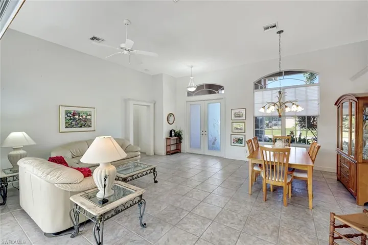 4315 Sw 22nd Ct, Cape Coral, Florida 33914