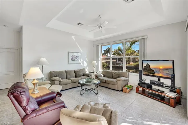 4315 Sw 22nd Ct, Cape Coral, Florida 33914