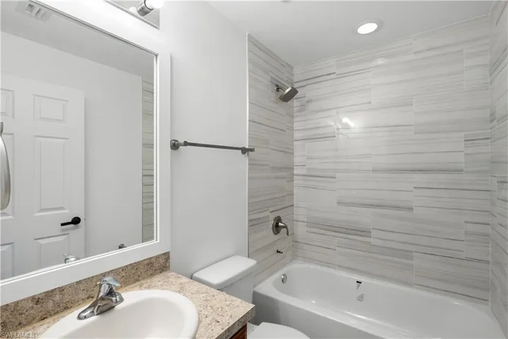 336 Ne 30th Ter, Cape Coral, Florida 33909