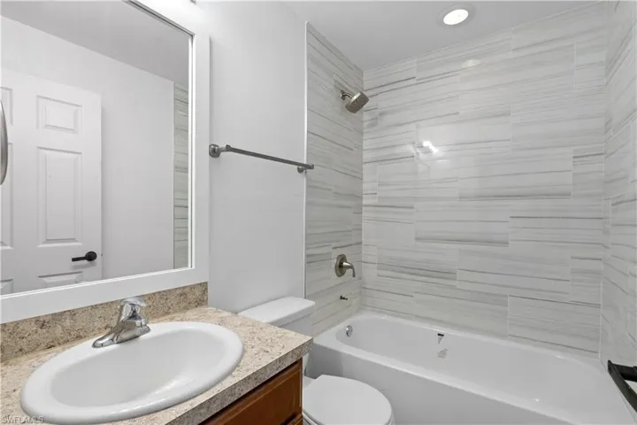 336 Ne 30th Ter, Cape Coral, Florida 33909