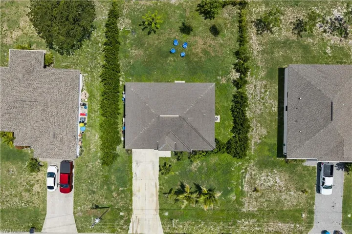 336 Ne 30th Ter, Cape Coral, Florida 33909
