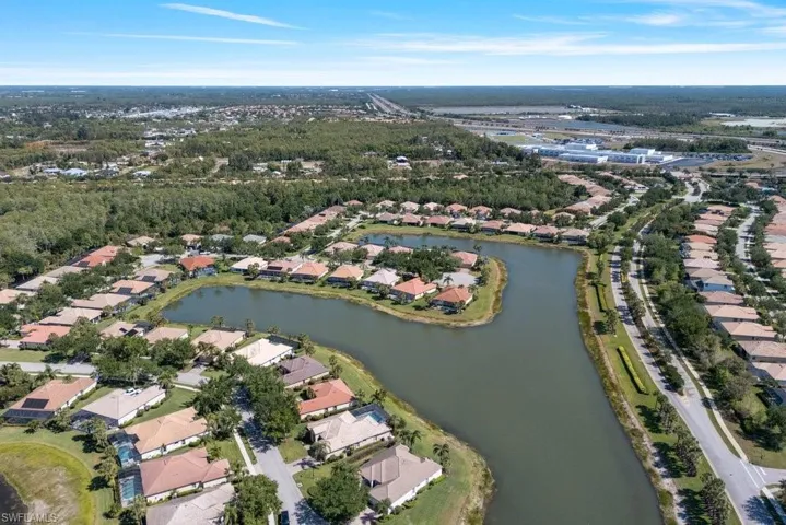 Bird's eye view featuring a residential view and a water view
