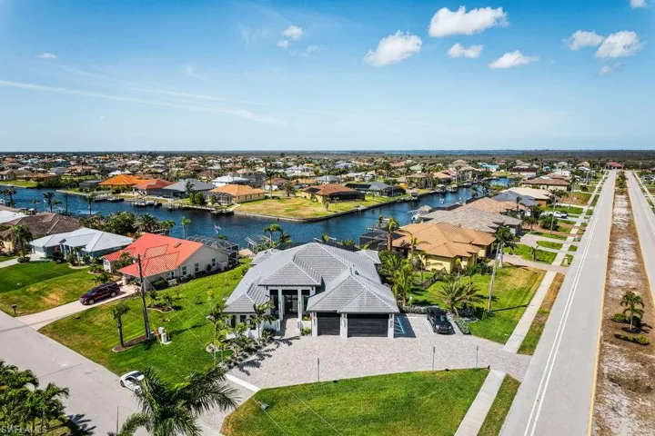 2718 Gleason Pkwy, Cape Coral, Florida 33914