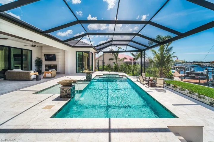 2718 Gleason Pkwy, Cape Coral, Florida 33914