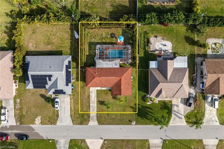 1011 Se 27th St, Cape Coral Fl 33904