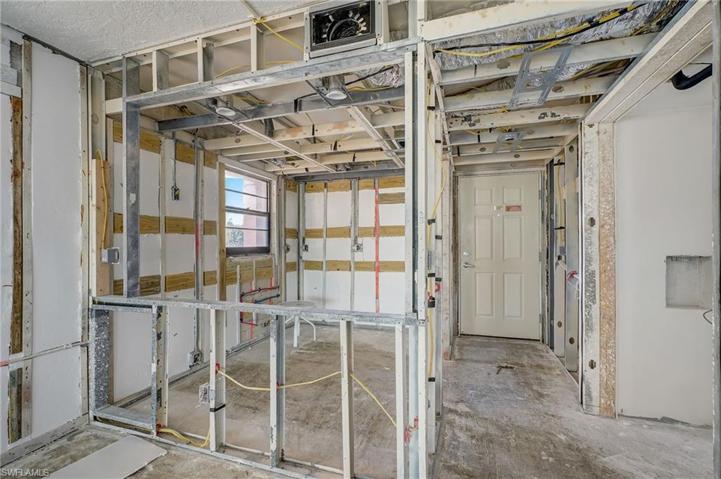 Kitchen/Front Entry
