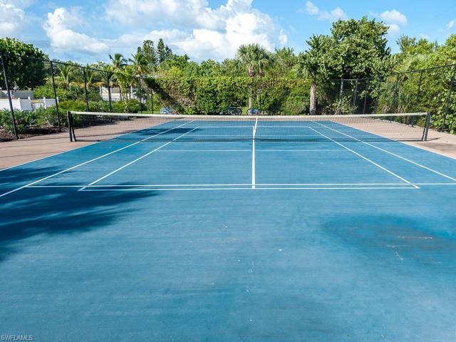 Community Tennis Pre-Storm