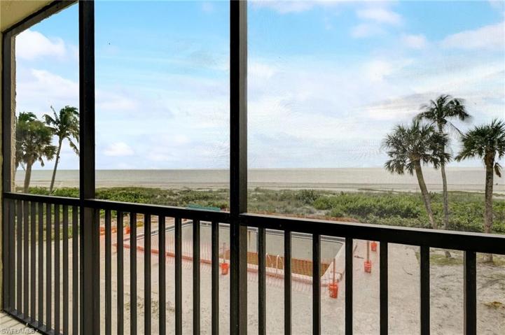 Pool & Gulf Views