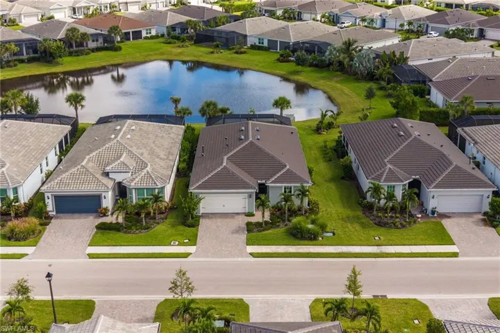 7079 Chapel Creek Ln, North Fort Myers, Florida 33917