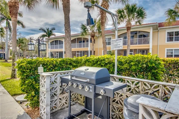 12491 Mcgregor Blvd # 21, Fort Myers Fl 33919