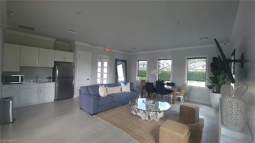 14891 Loggerhead Dr, Naples, Florida 34120