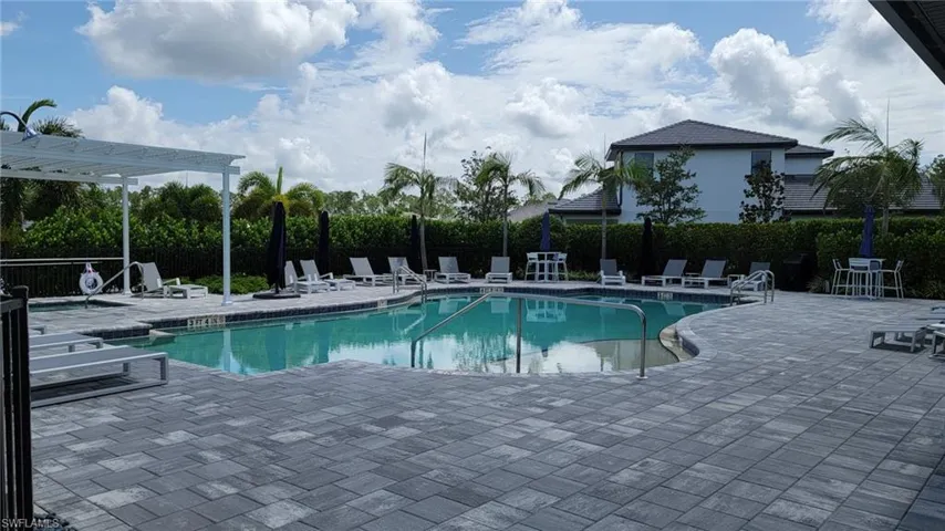 14891 Loggerhead Dr, Naples, Florida 34120