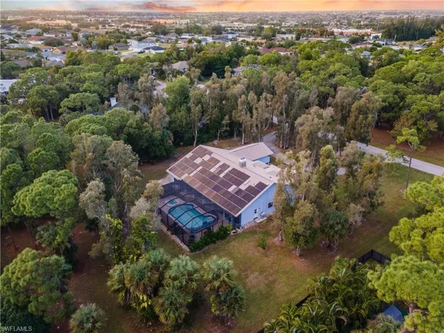 Aerial view of property and surrounding area
