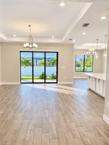 133 33rd Pl, Cape Coral, Florida 33991