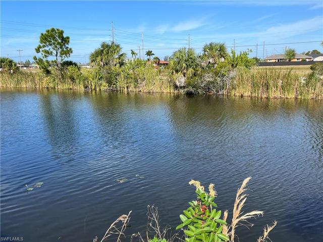 2301 NW 6th ST, CAPE CORAL FL 33993