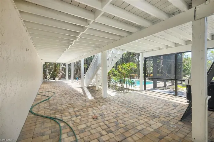 1043 Blue Heron Dr, Sanibel, Florida 33957