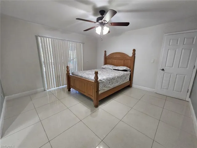 9189  San Carlos  BLVD, Fort Myers, FL 33967