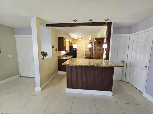 9189  San Carlos  BLVD, Fort Myers, FL 33967