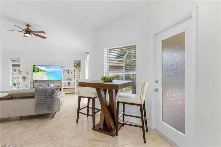 3855  Groton  CT, Naples, FL 34112