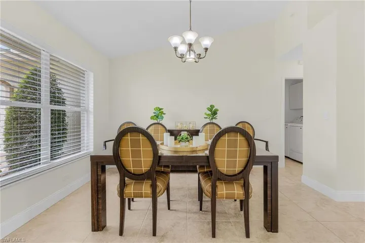 3855  Groton  CT, Naples, FL 34112