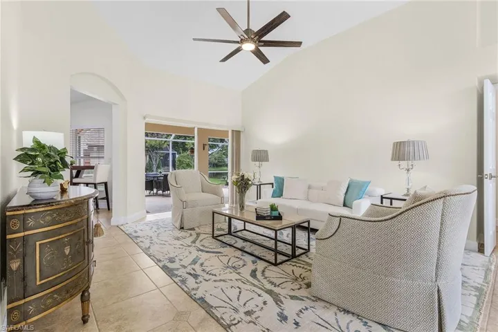 3855  Groton  CT, Naples, FL 34112