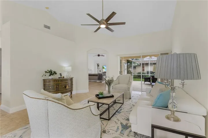 3855  Groton  CT, Naples, FL 34112