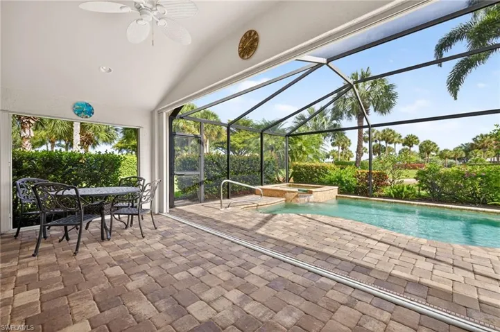 9550 Hemingway Ln, Fort Myers, Florida 33913