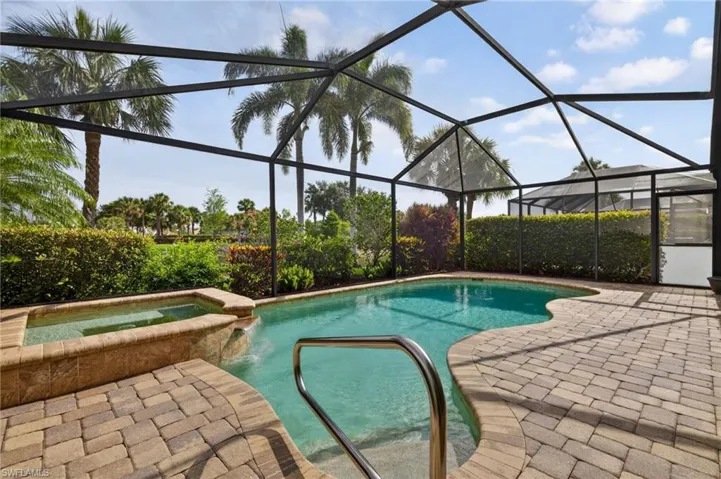 9550 Hemingway Ln, Fort Myers, Florida 33913