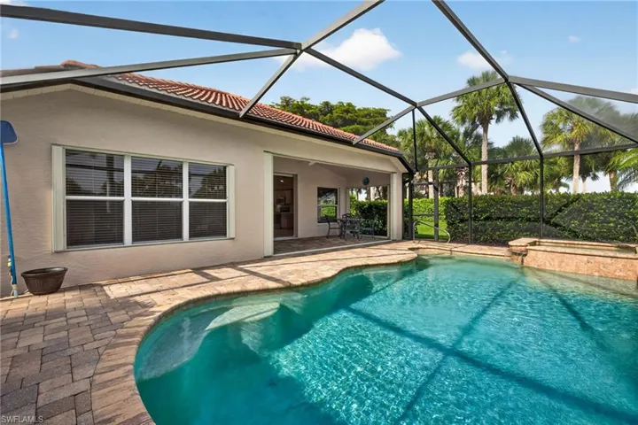 9550 Hemingway Ln, Fort Myers, Florida 33913
