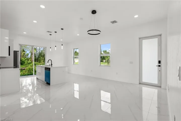 936 Anthony E, Lehigh Acres, Florida 33974