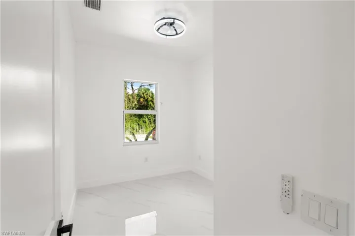 936 Anthony E, Lehigh Acres, Florida 33974