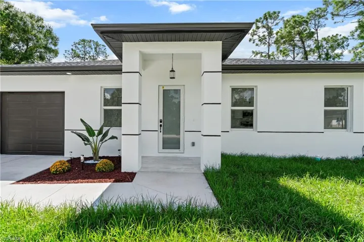936 Anthony E, Lehigh Acres, Florida 33974