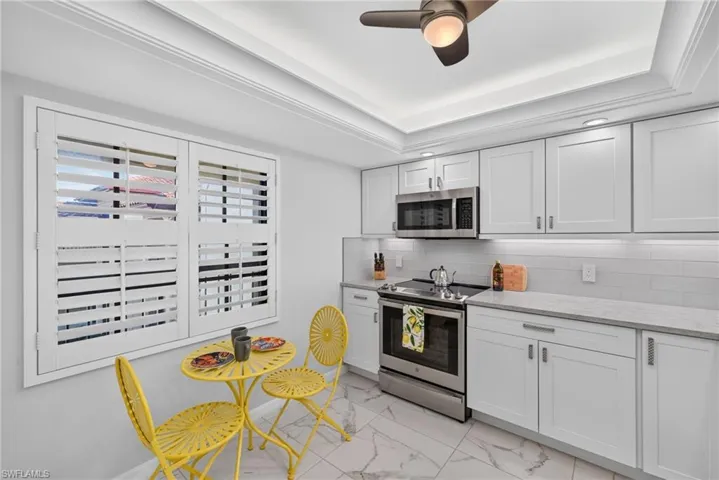 6060 Pelican Bay Blvd 505, Naples, Florida 34108