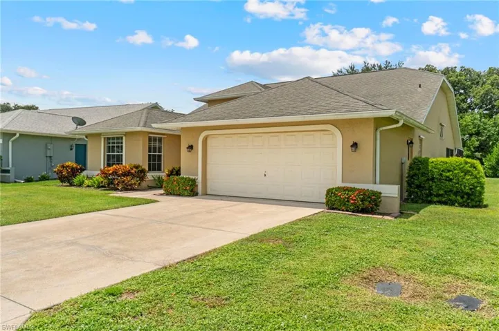768  Belville  BLVD, Naples, FL 34104