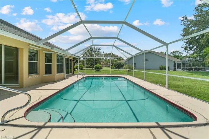 768  Belville  BLVD, Naples, FL 34104