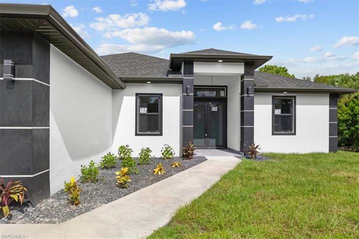 4800 RENA AVE, LEHIGH ACRES FL 33971