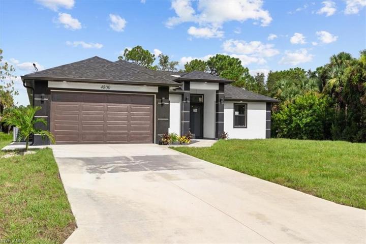 4800 RENA AVE, LEHIGH ACRES FL 33971