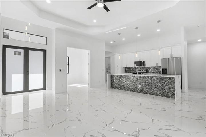 4800 RENA AVE, LEHIGH ACRES FL 33971
