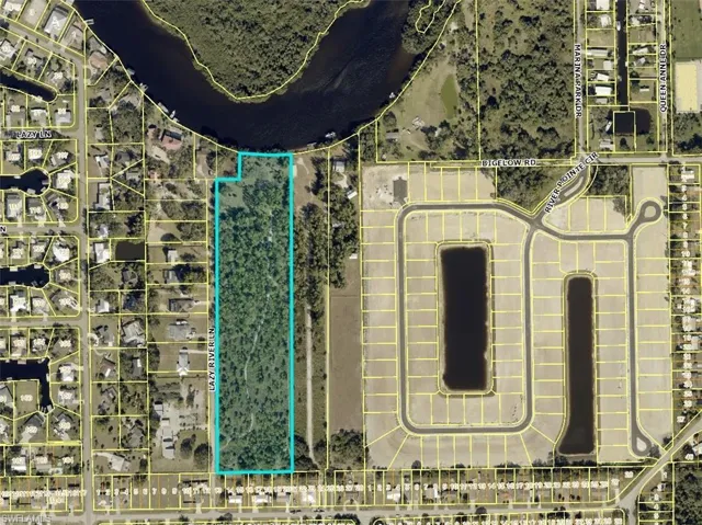 2330 Lazy River Ln, Fort Myers, Florida 33905