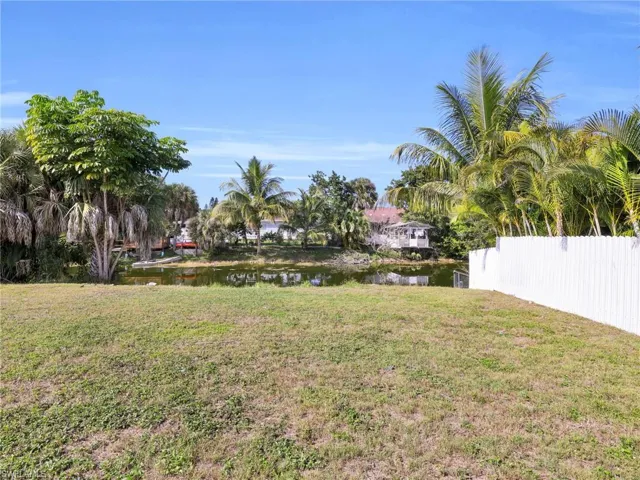 4991  18th SW CT, Naples, FL 34116