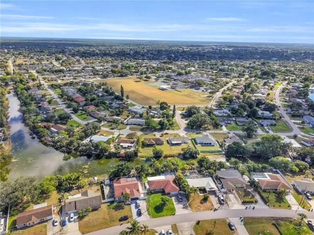4991  18th SW CT, Naples, FL 34116