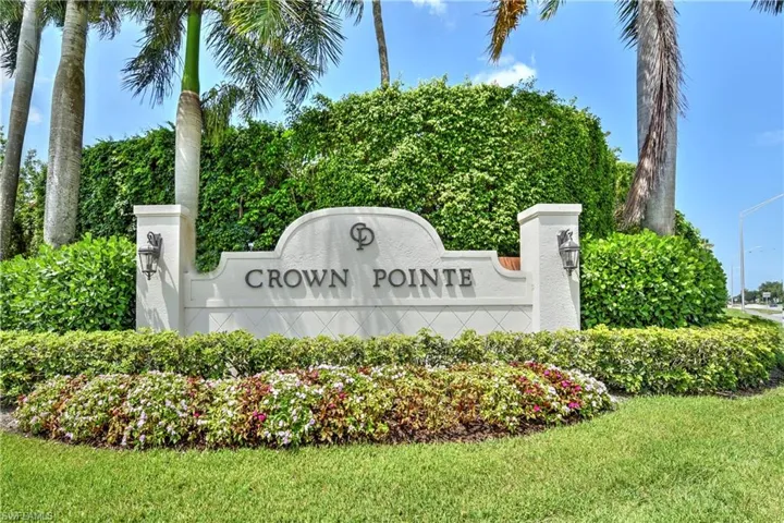 Crown Pointe, Established, 4.5 miles to the beach !!!