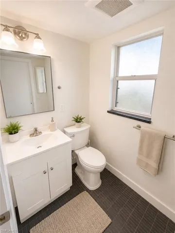 1440 Green Valley Cir 601, Naples, Florida 34104